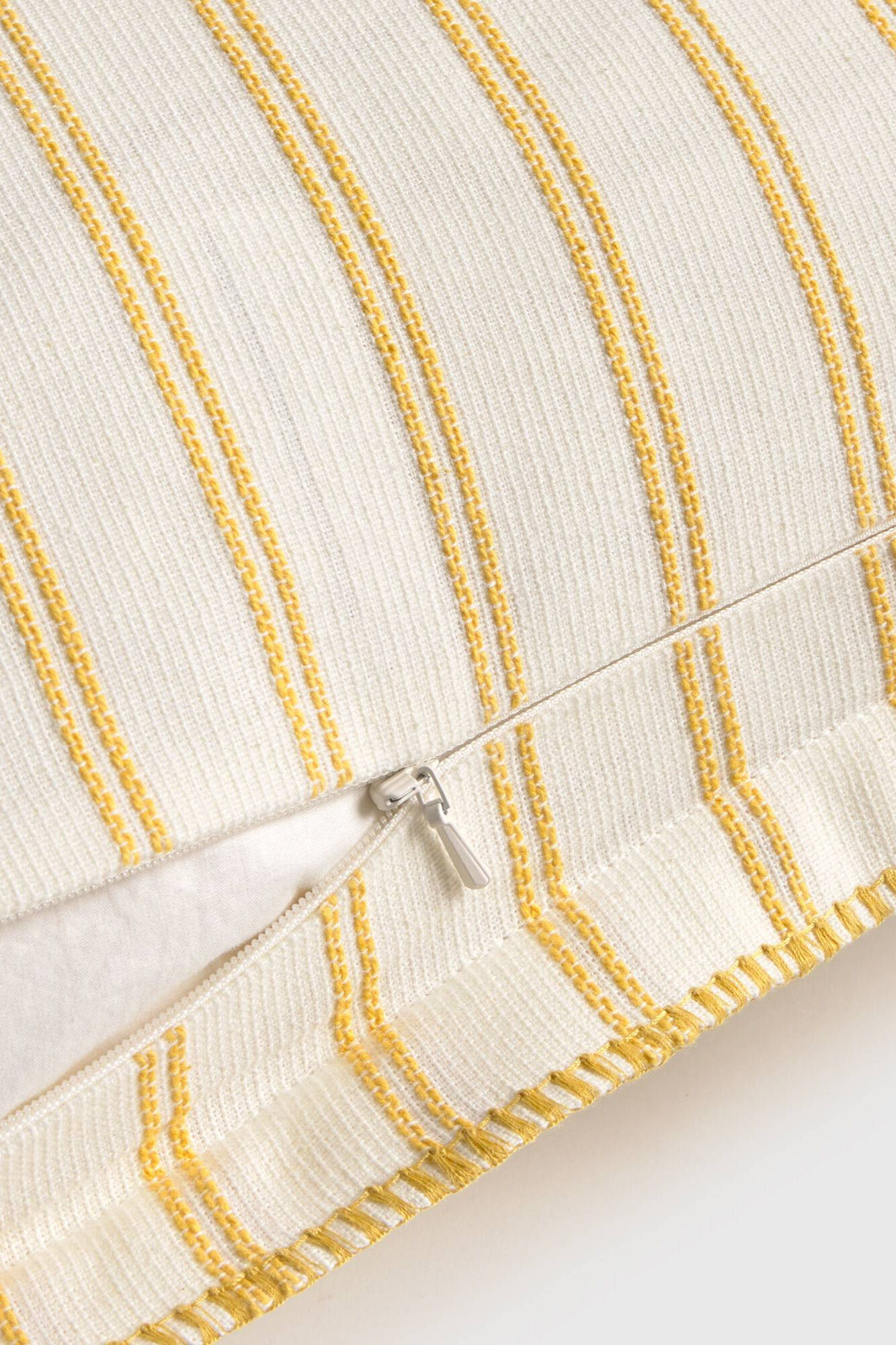 Textura Funda coj&iacute;n algod&oacute;n rayas acabado bordado