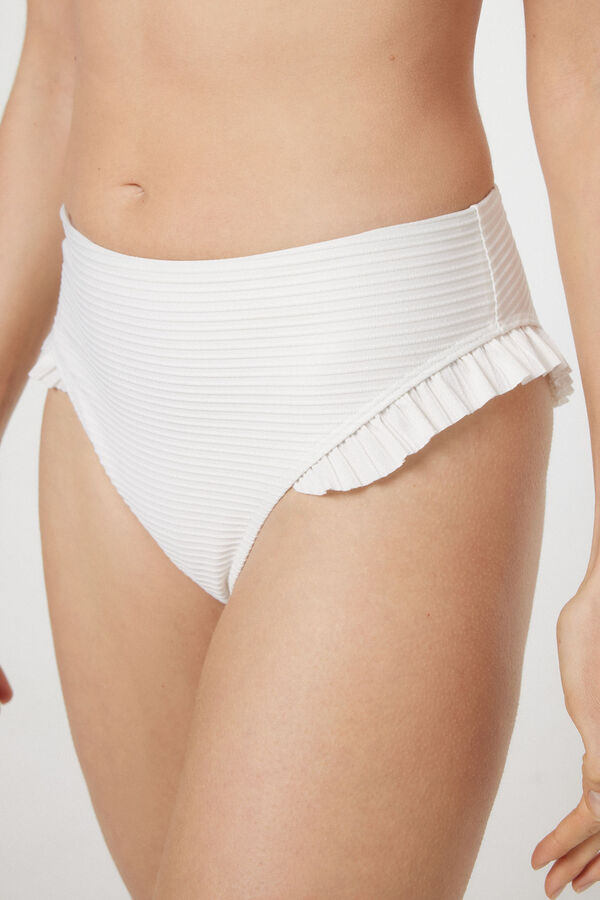 Womensecret High waist bikini bottoms with ruffle details at the sides. fehér