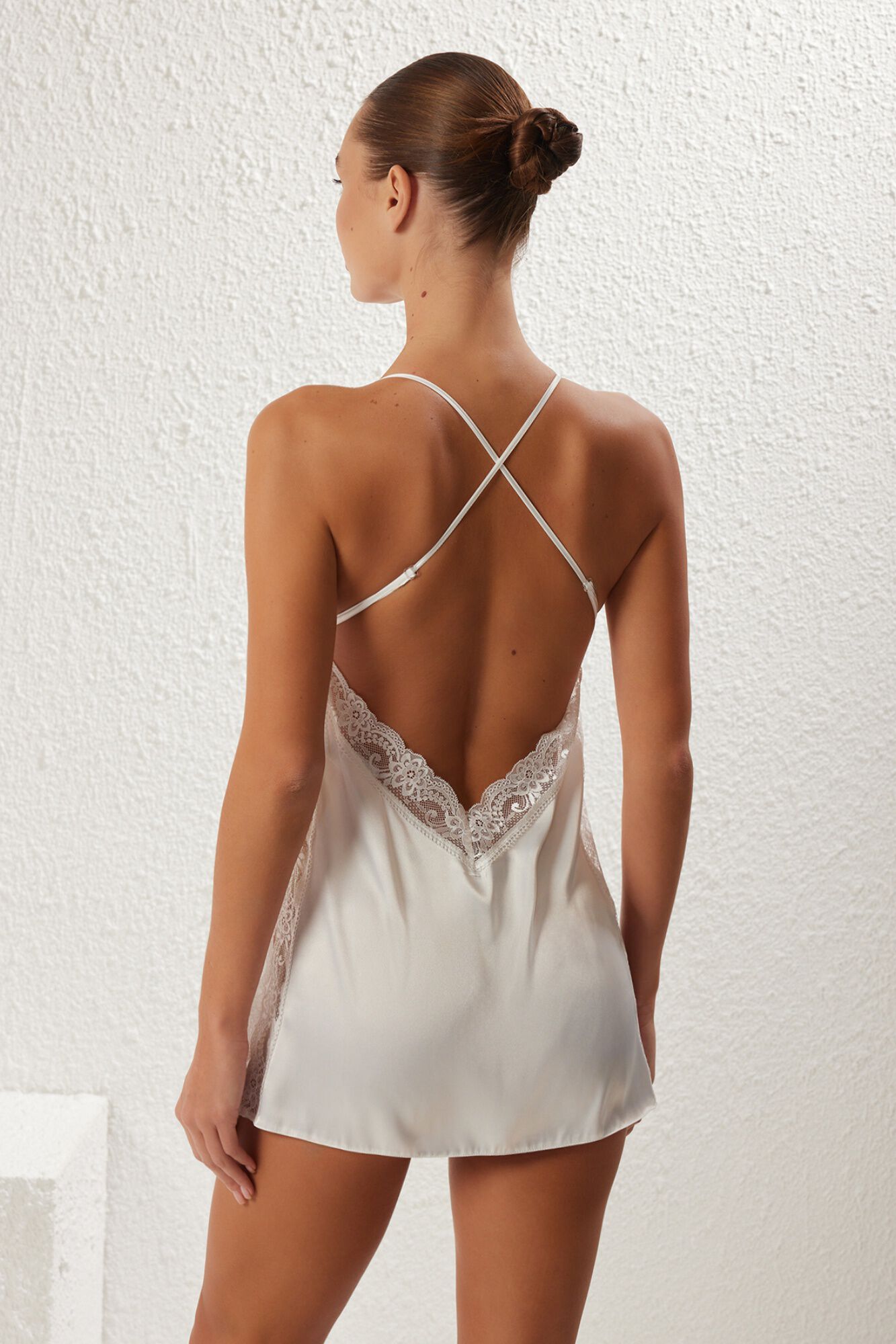 Trendyol Camis&oacute;n picard&iacute;as corto lencero