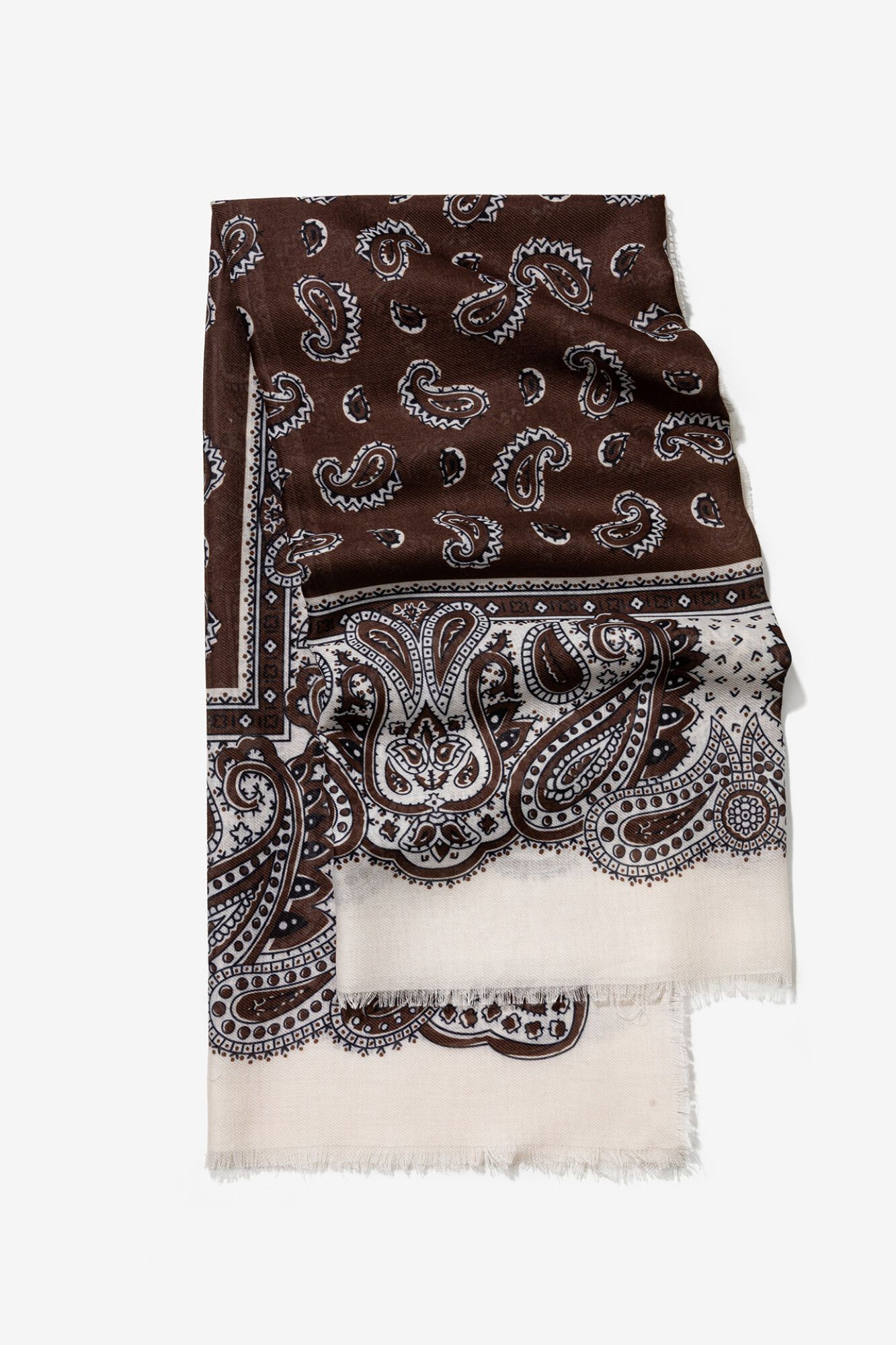 Vilanova Len&ccedil;o quadrado estampado paisley