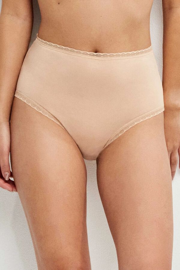 Gisela Hochgeschnittener Slip Nude