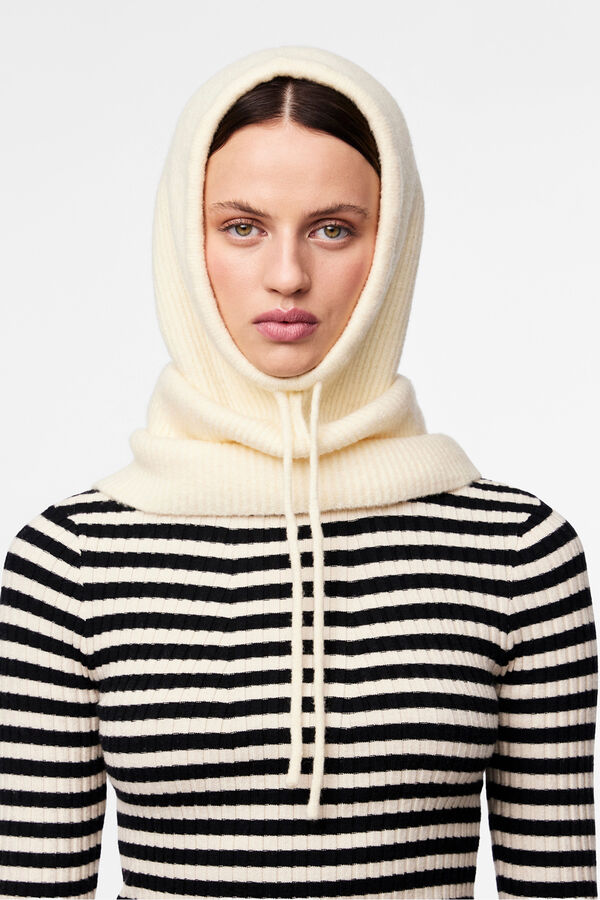 Pieces Basic ribbed balaclava Bela