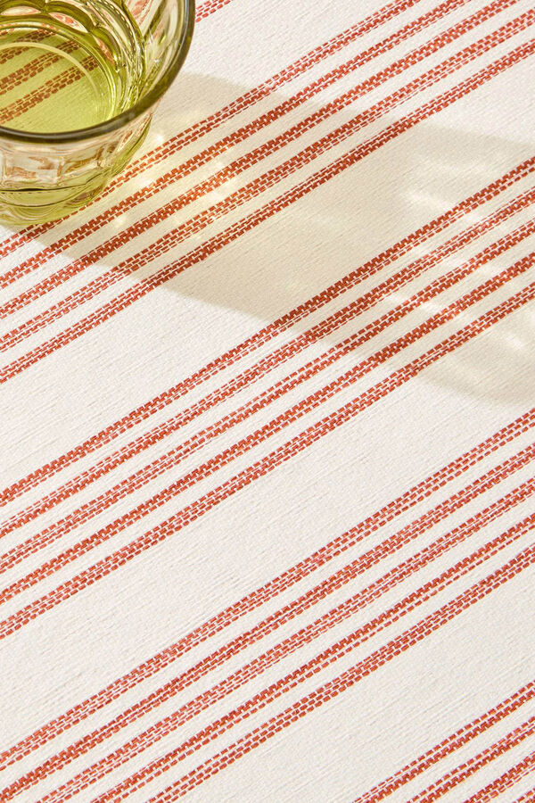 Womensecret Stain-resistant recycled cotton striped tablecloth Koraljna