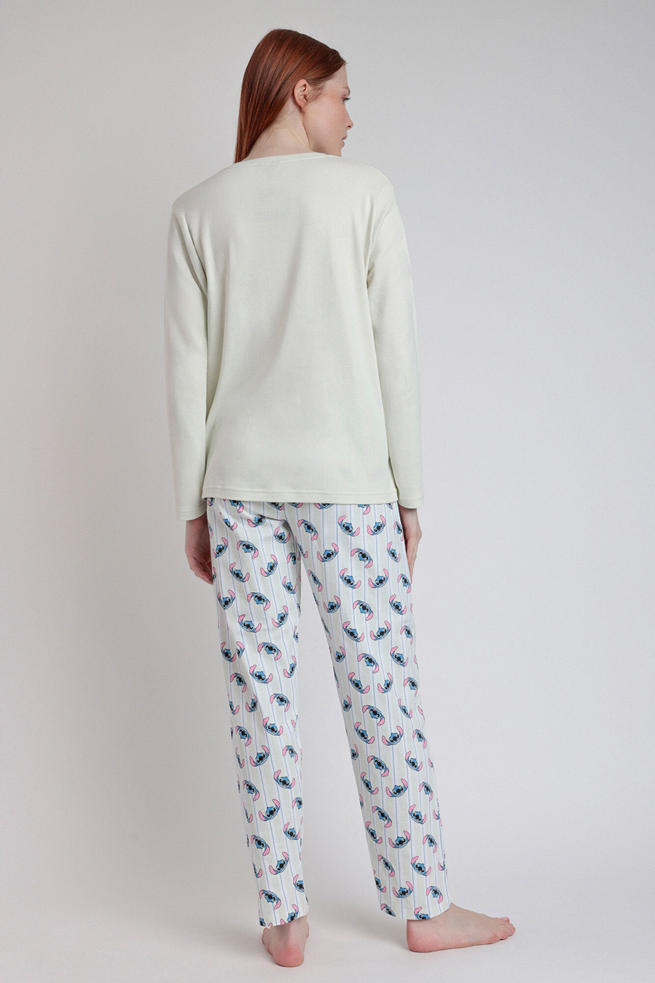 Admas Pijama largo estampado Stitch para mujer