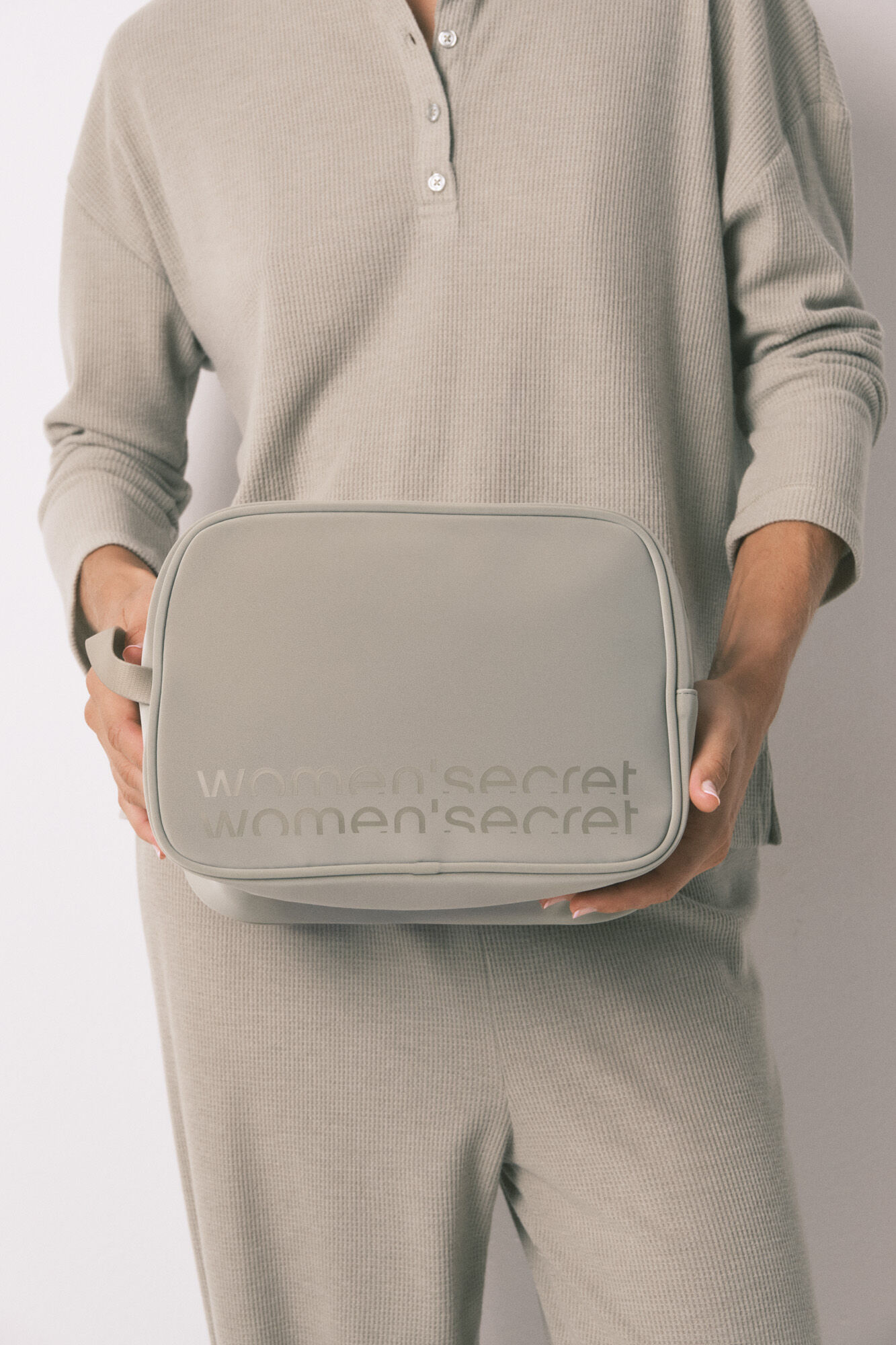 Women'secret Neceser grande rubber kaki