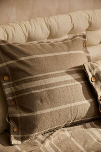 Calma House Sorento ecru Streifen quadratischer H&uuml;lle mit Kn&ouml;pfe