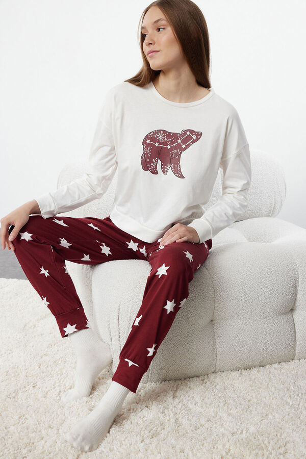 Trendyol Red star print pyjamas set  printed