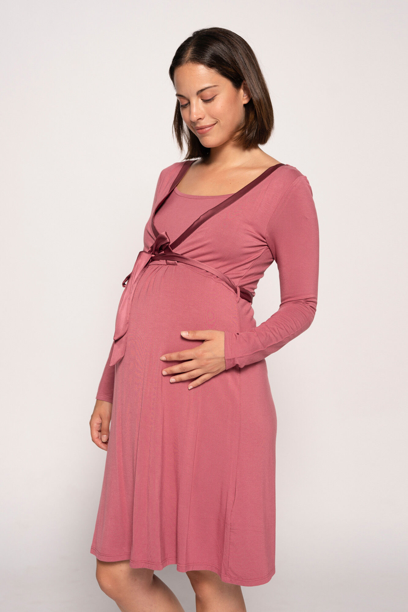 Ohma! Nursing nightgown with satin belt