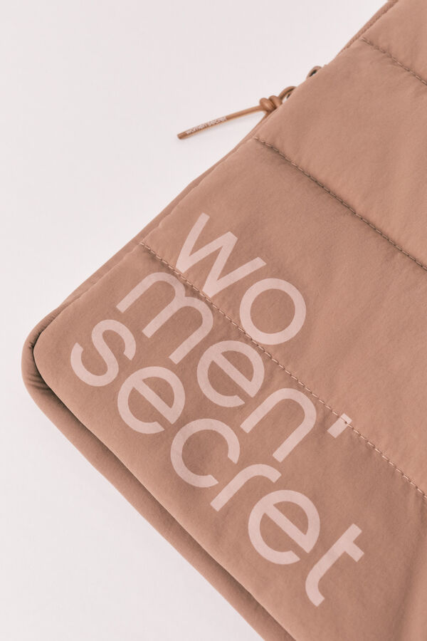 Women'secret Brown puffer logo tablet case nude