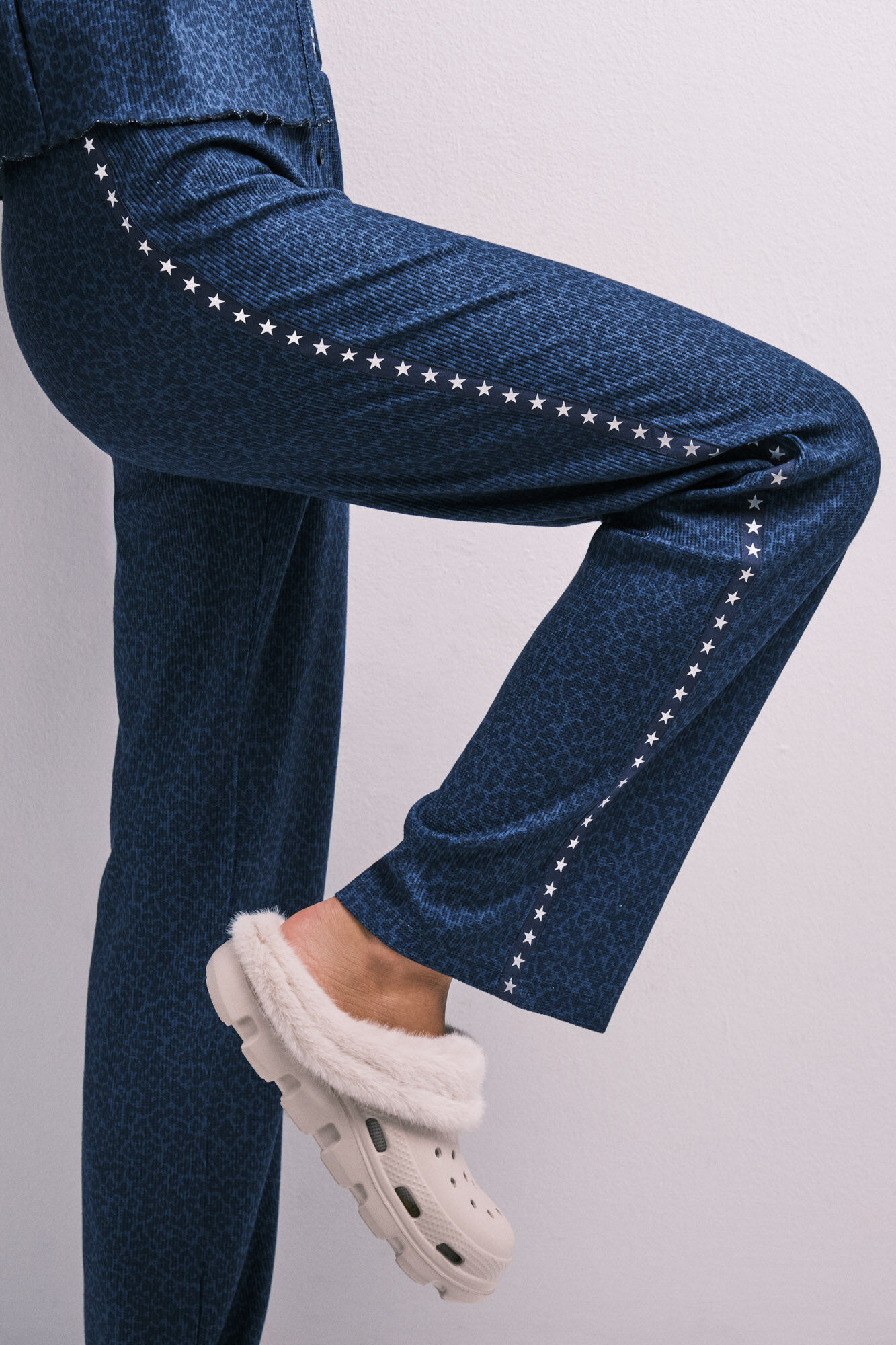 HI&BYE Blue animal print long pyjamas with buttons