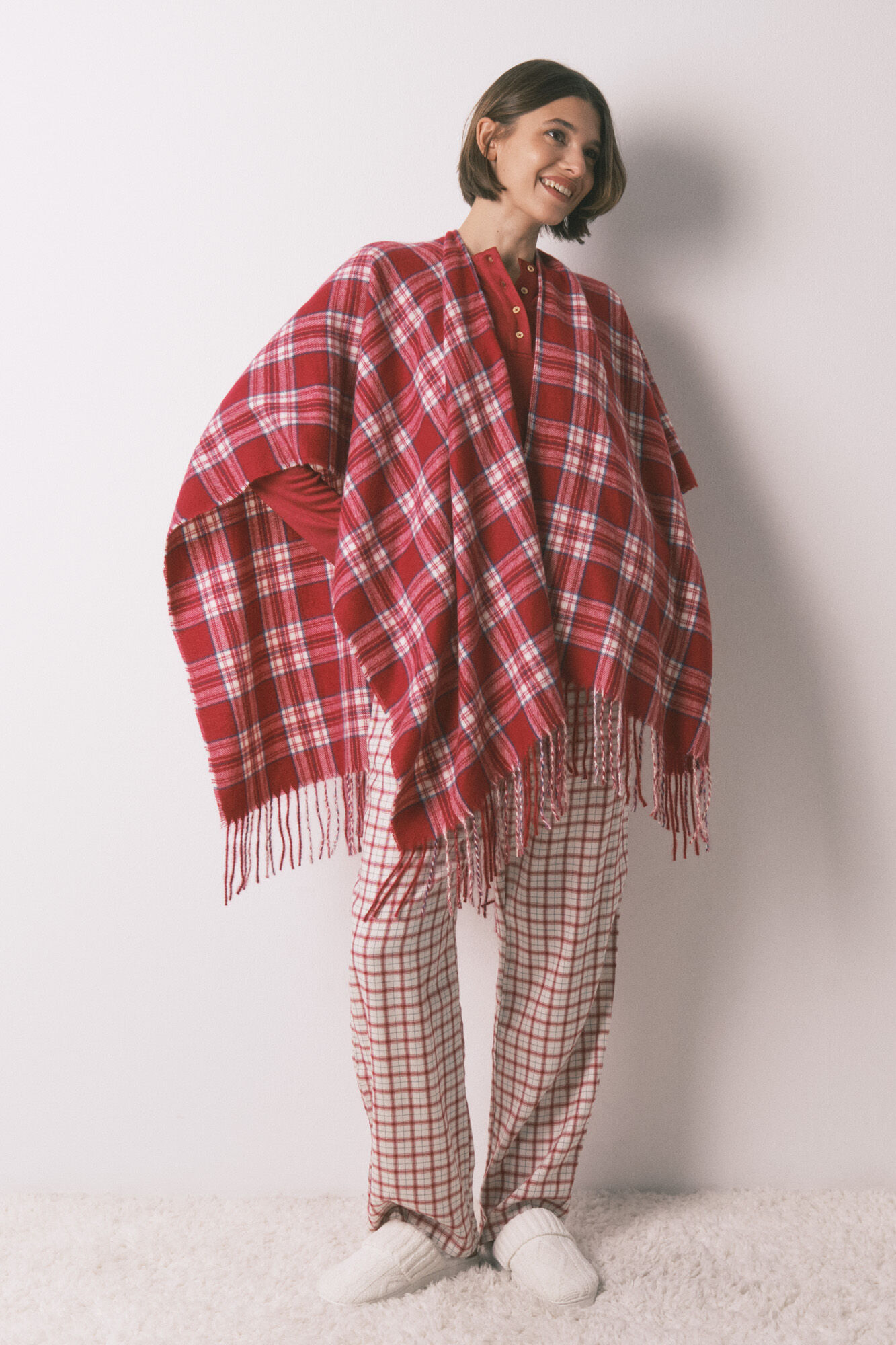 Women'secret Karirani pončo sa efektom ka&scaron;mirske vune