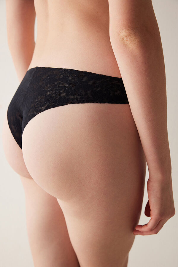 Penti Braga brasile&ntilde;a con encaje cortada a l&aacute;ser negro