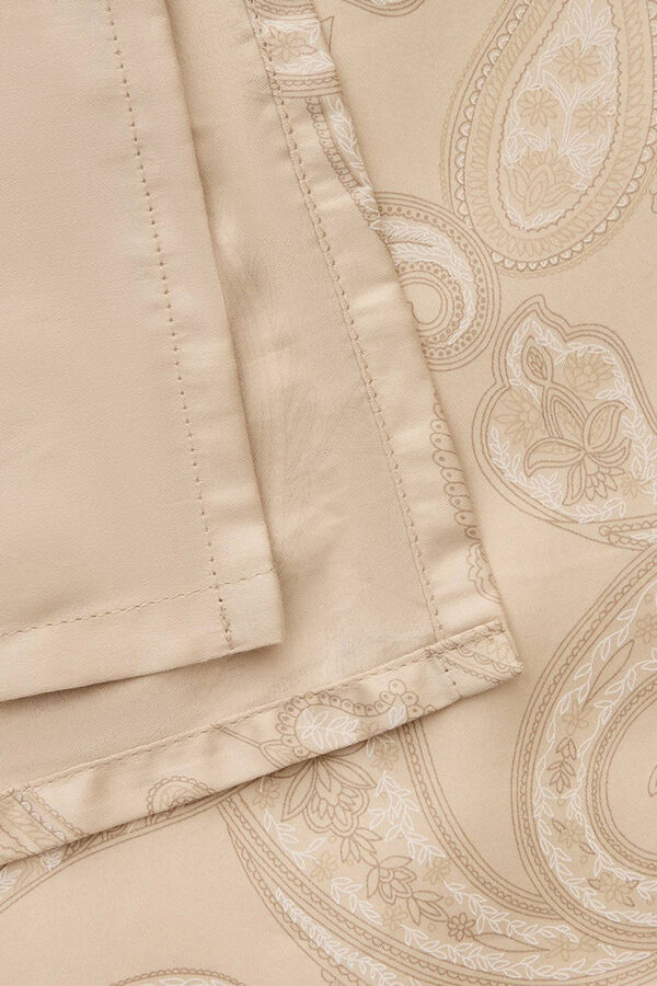 Textura Funda n&oacute;rdica de sat&eacute;n estampada kaki