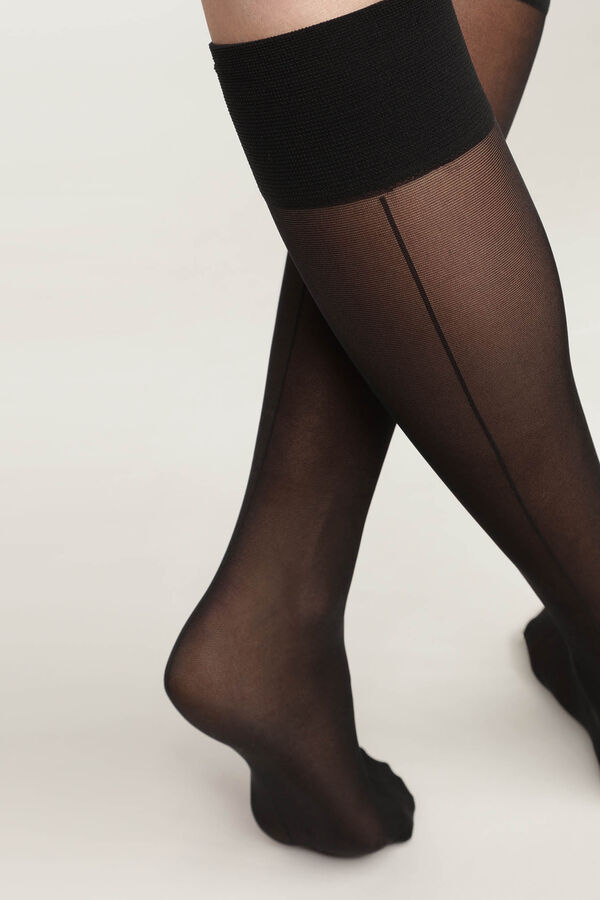 DIM Fantasy Style fishnet mini-stockings with trim Crna