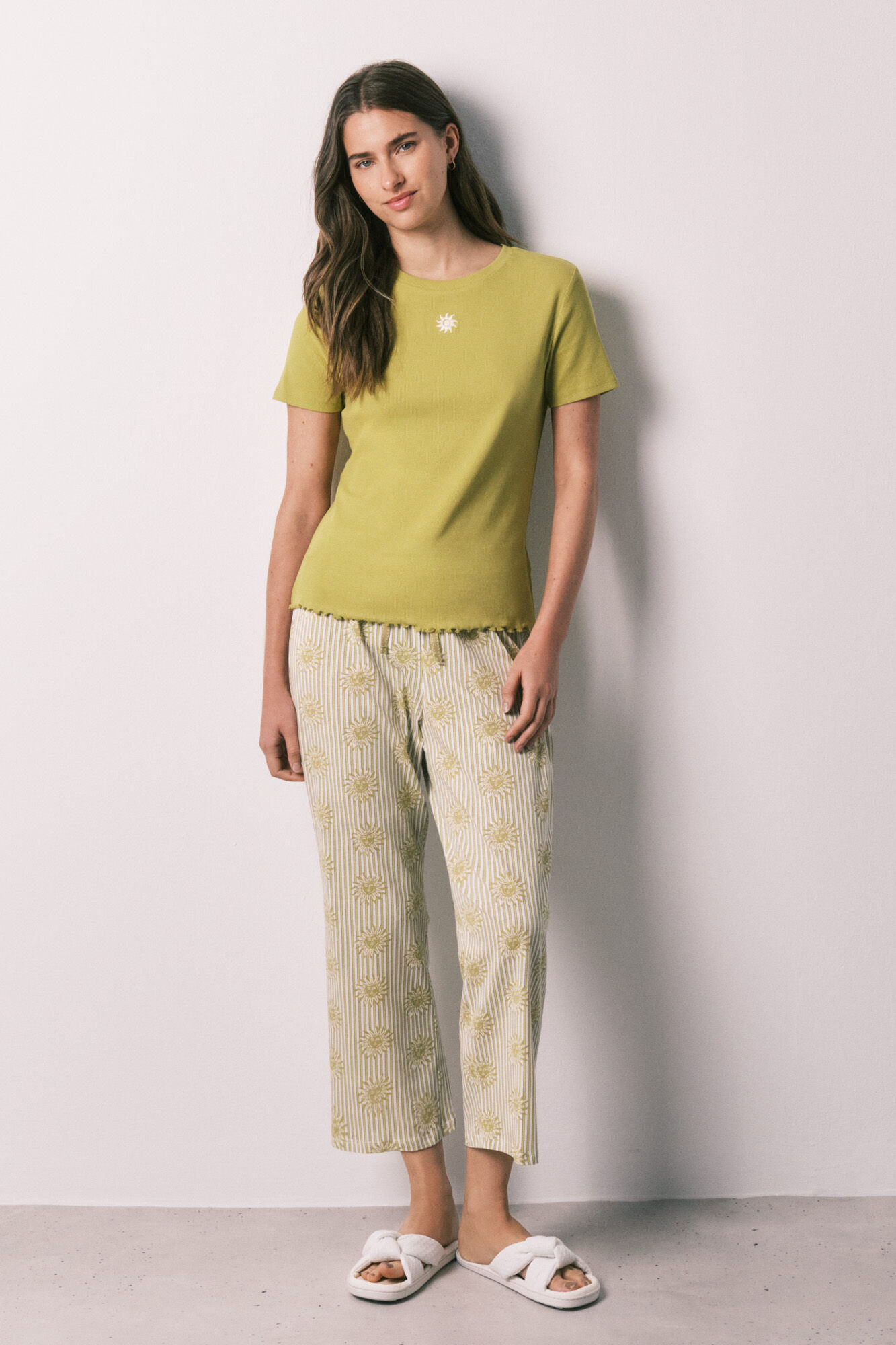 Women'secret Pijama Capri din bumbac cu imprimeu cu sori, verde