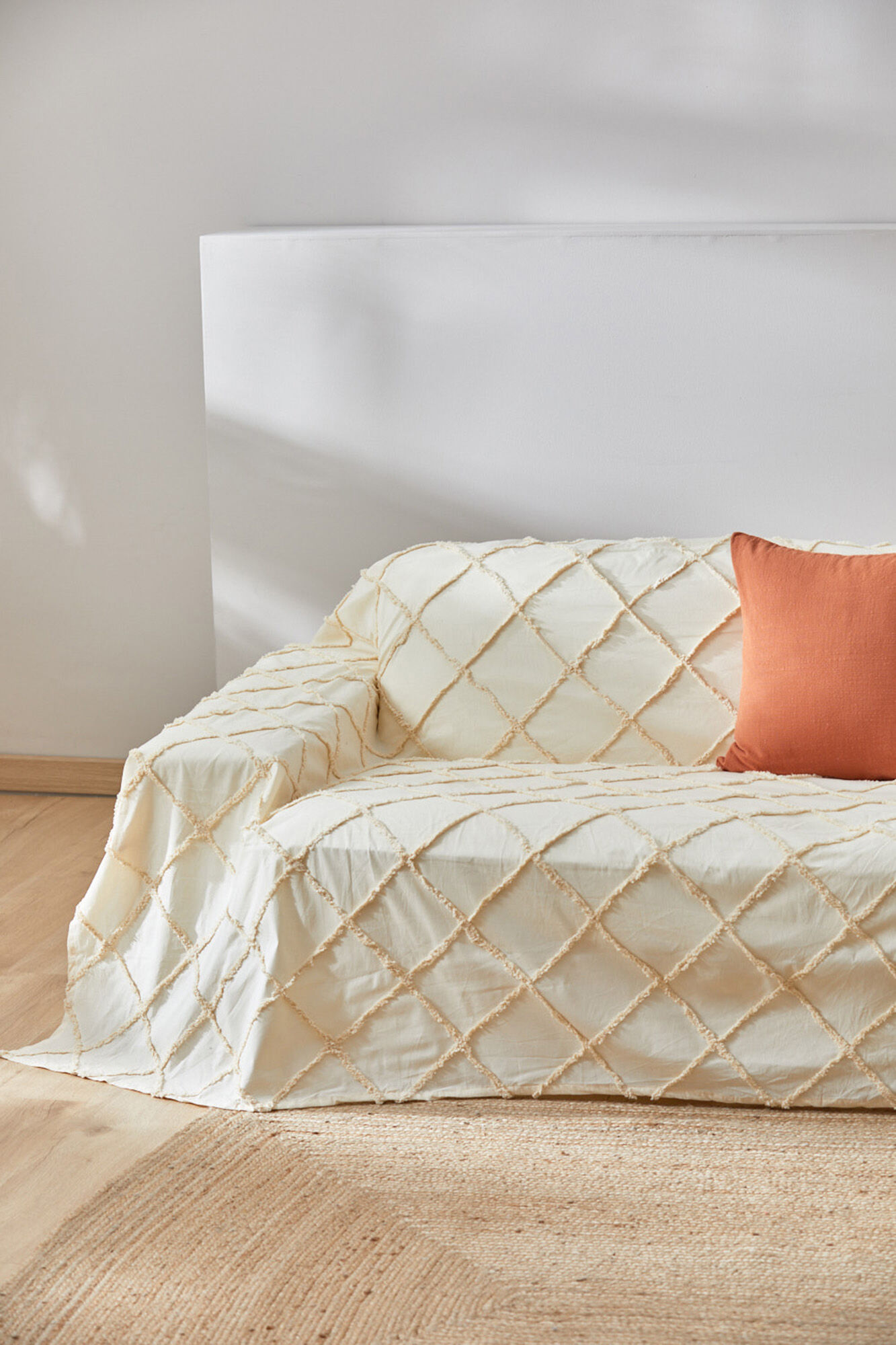 Calma House Colcha con tufting crudo Royal