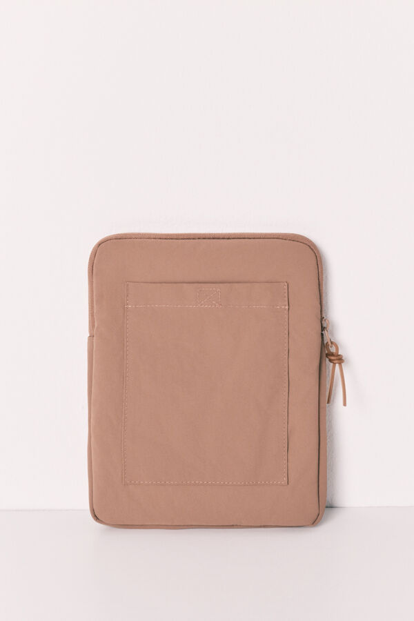 Women'secret Brown puffer logo tablet case nude