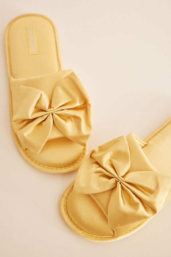 Womensecret Slippers with yellow bow printed