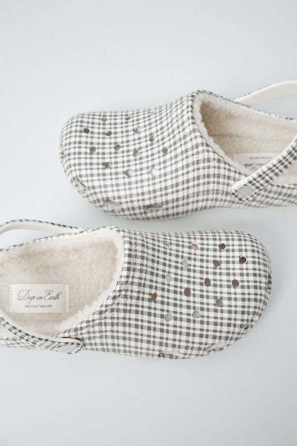 Women'secret Plaid lined clog slippers printed