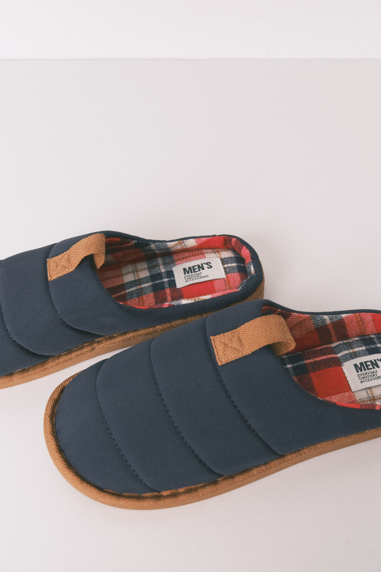 Women'secret Men's blue nylon plaid slippers