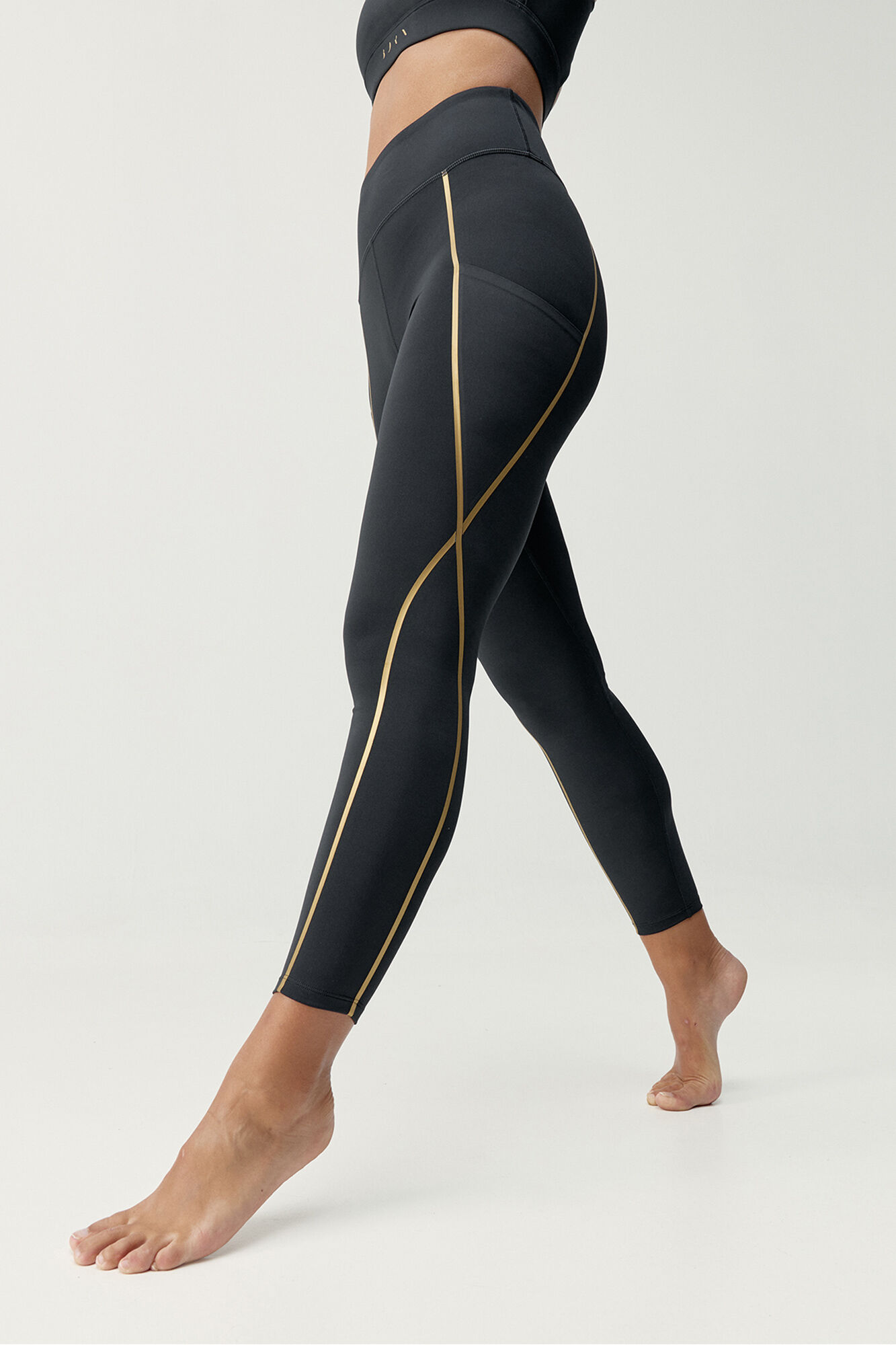 Born Living Yoga Legging deportivo Gold negro&nbsp;
