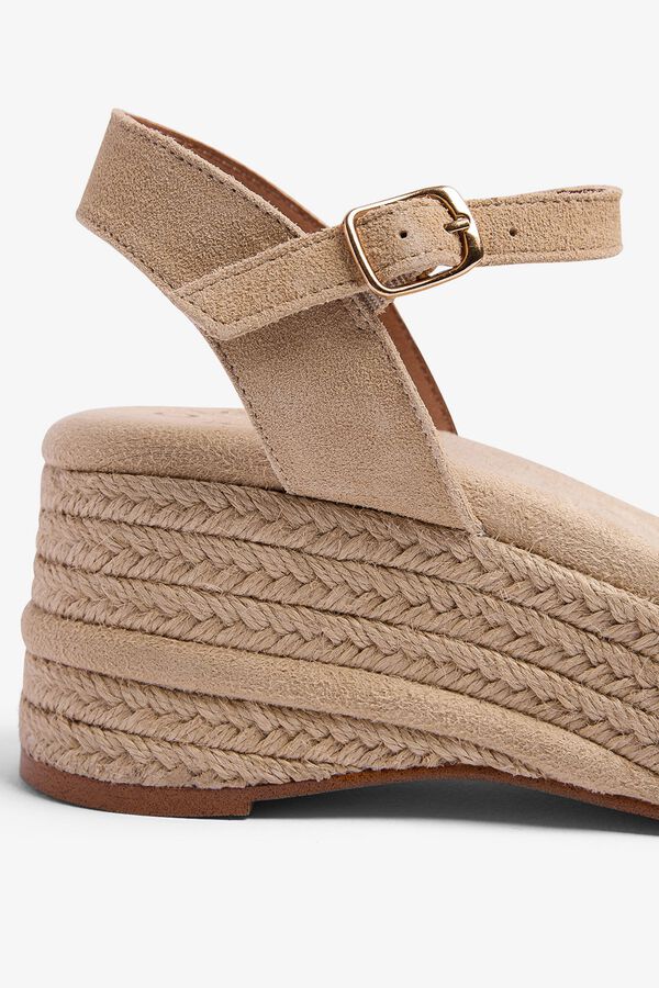 Popa Low wedge suede Meri brown