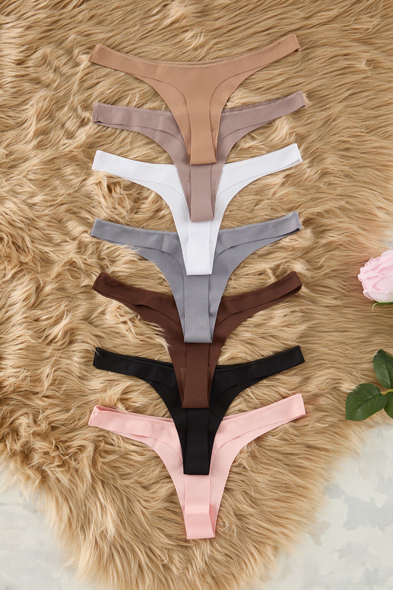 Trendyol Pack de 7 tangas sin costuras