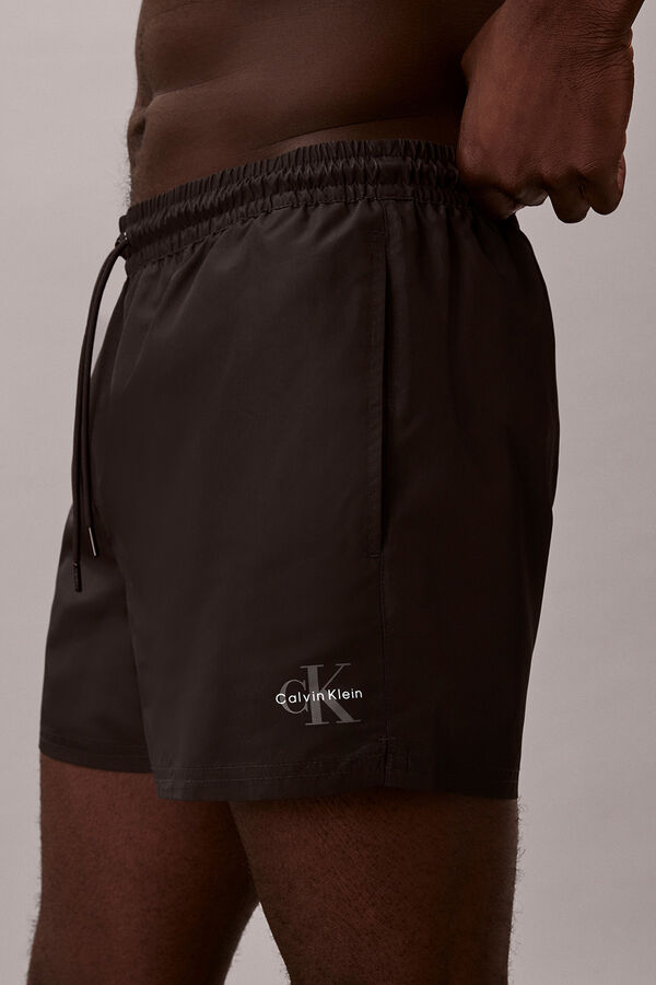 Calvin Klein Ba&ntilde;ador corto cord&oacute;n logo negro