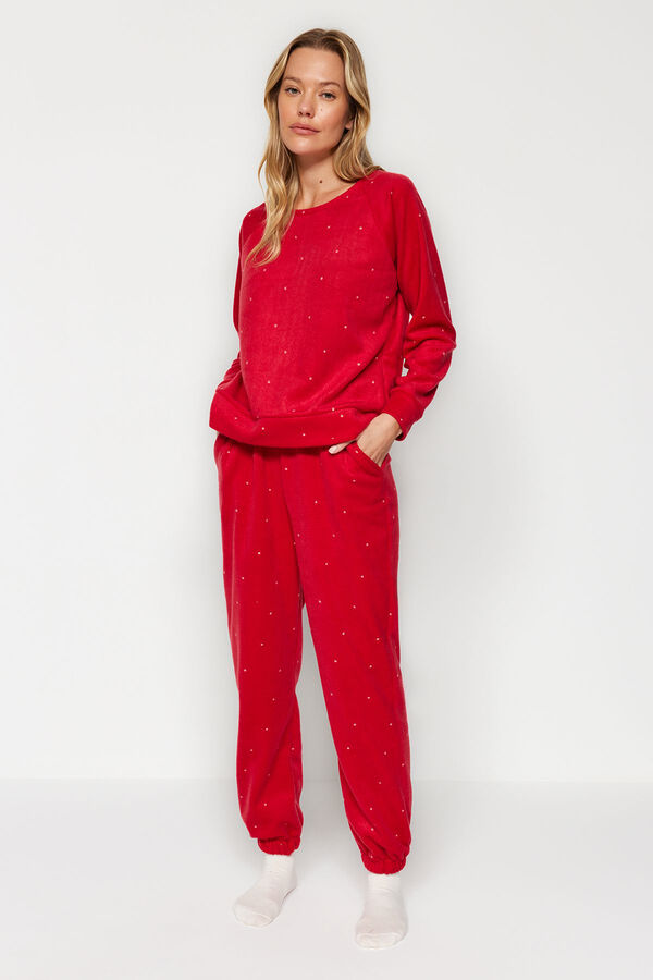 Trendyol Conjunto pijama polar rojo lunares&nbsp; rojo
