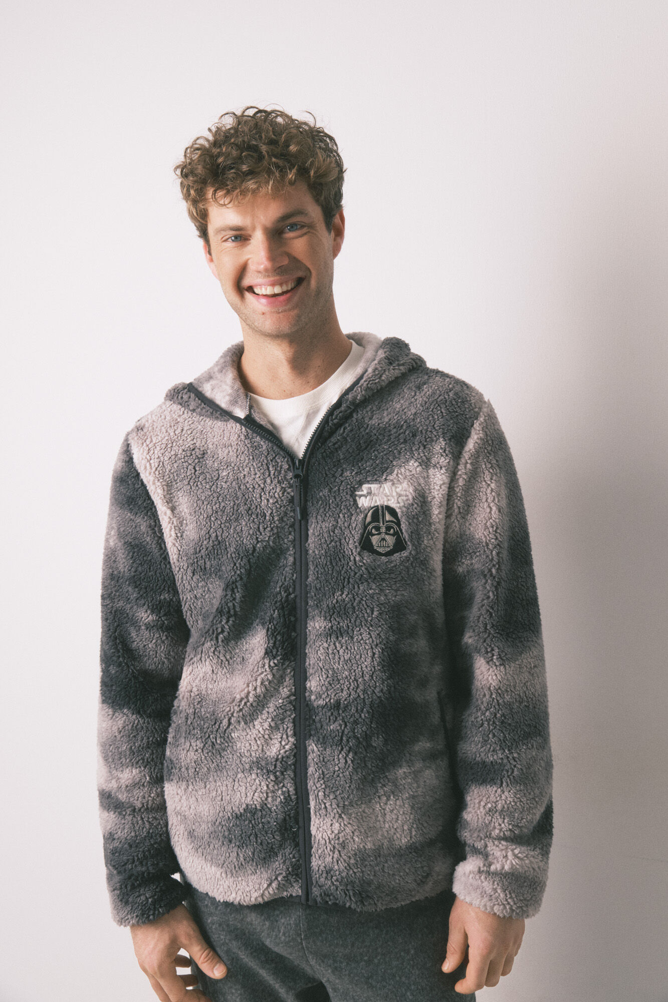 Women'secret Men's short grey faux shearling Star Wars robe