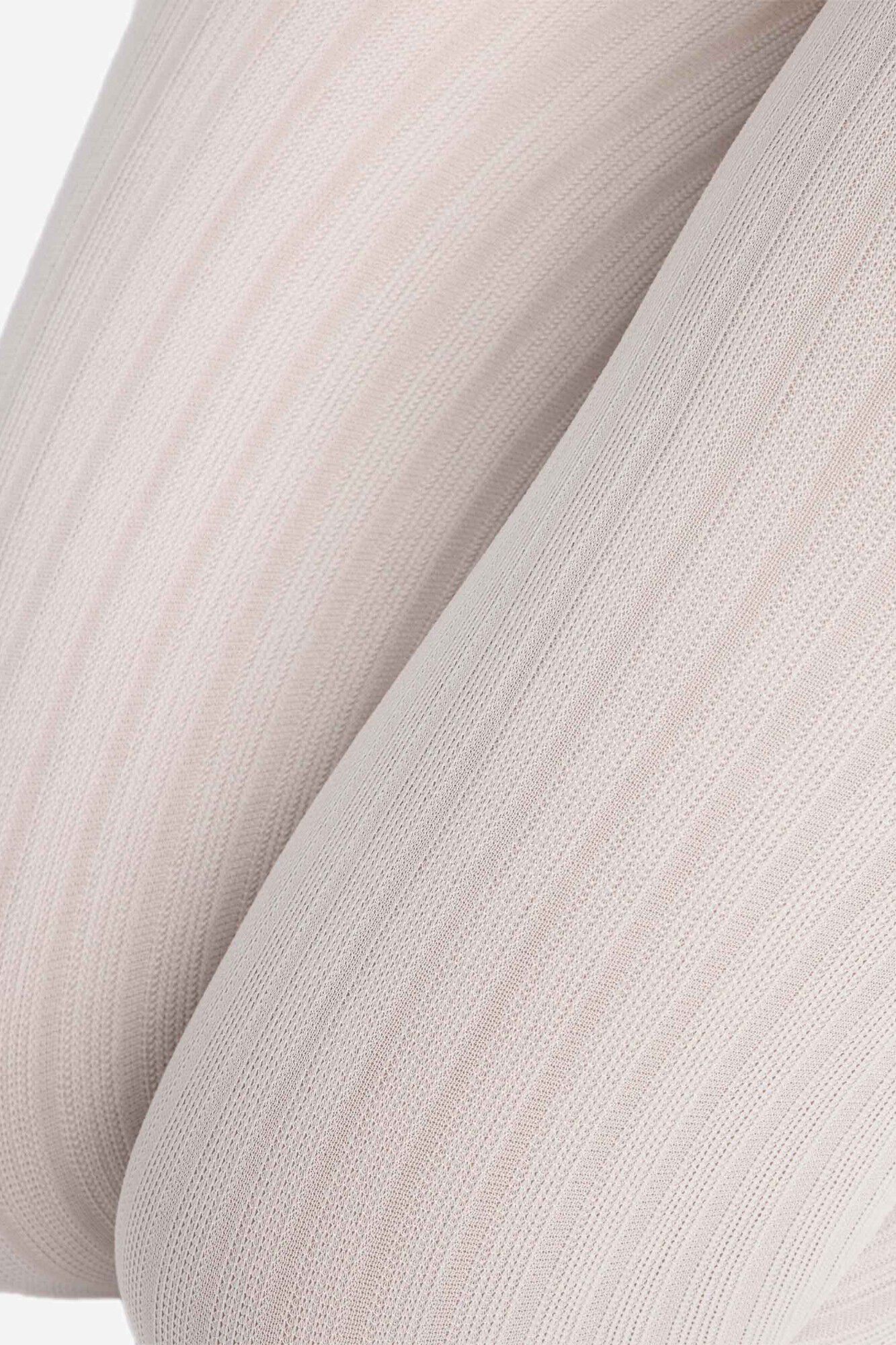 DIM Panti Fantas&iacute;a DIM x In&egrave;s de la Fressagne