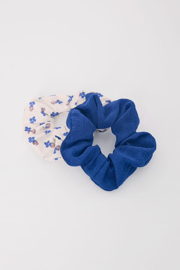 Womensecret Pack of 2 blue flower scrunchies printed