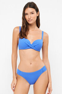 Gisela Braga bikini cuadrille