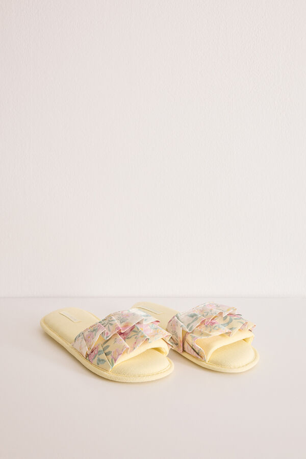 Womensecret Yellow floral open slippers printed