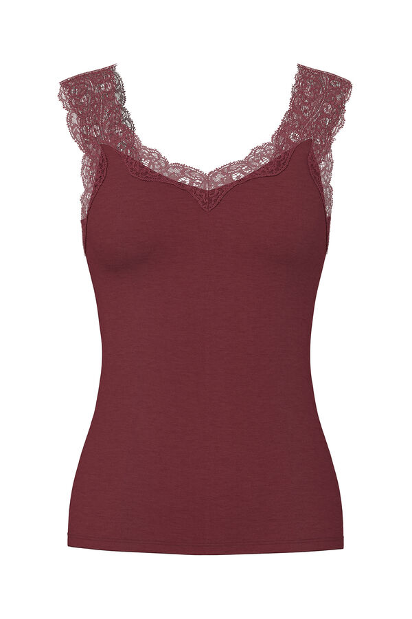 Pieces Top with lace detail red