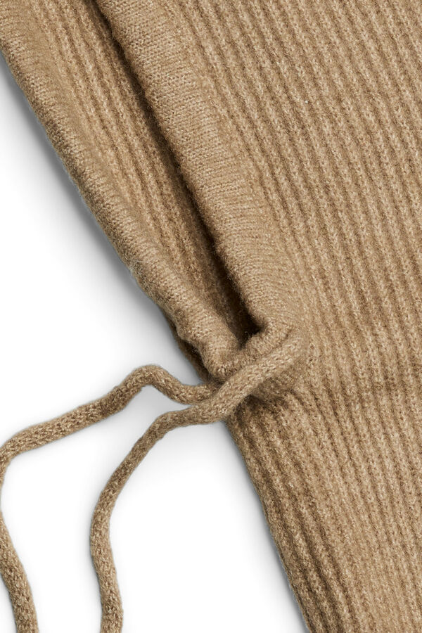 Pieces Balaclava b&aacute;sica canelada cru