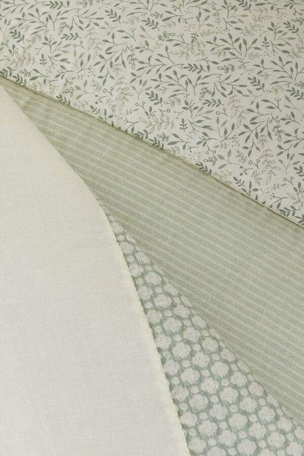 Womensecret Striped patchwork quilt For a 150-160 cm bed. Zelena