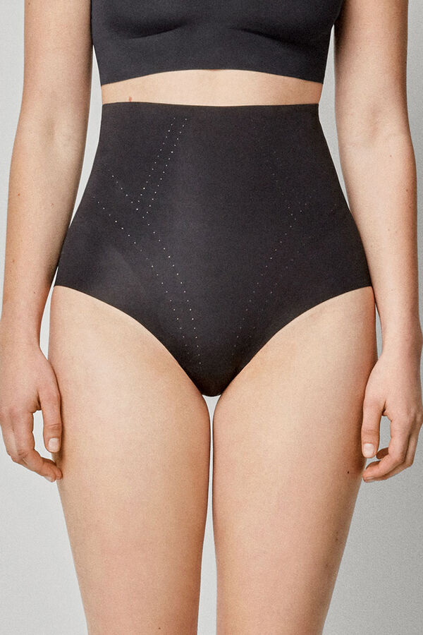 Gisela High-waist slimming panty with reinforcement Schwarz
