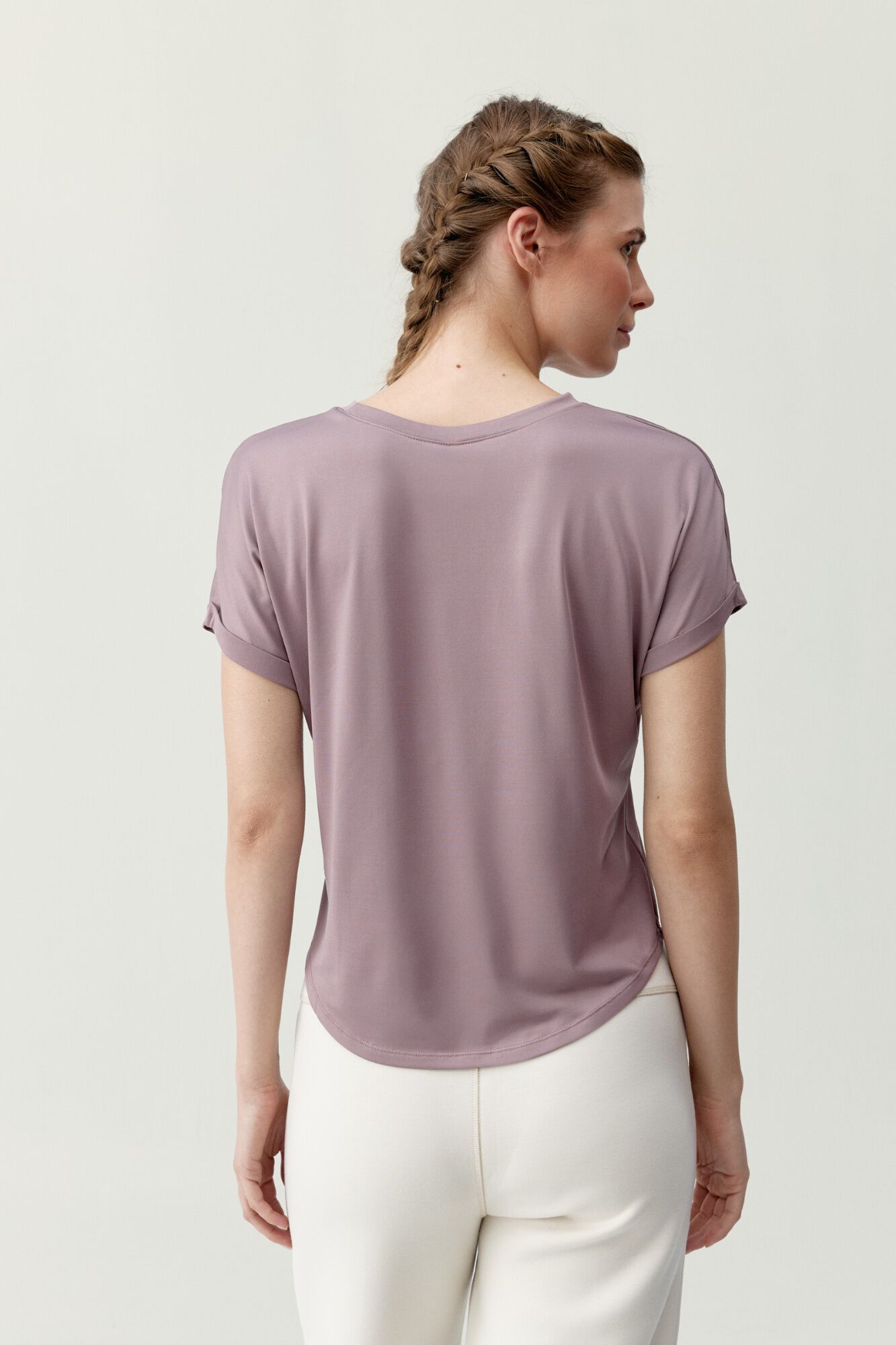 Born Living Yoga T-shirt Azami Woodrose