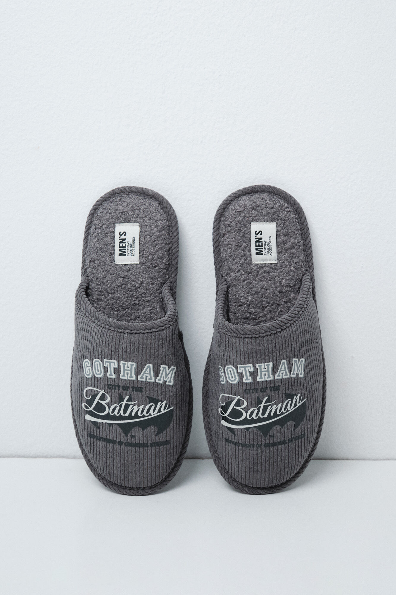 Women'secret Grey Batman slippers