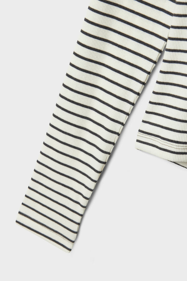 Lmtd Cs&iacute;kos hossz&uacute; ujj&uacute; p&oacute;l&oacute; sz&uuml;rke