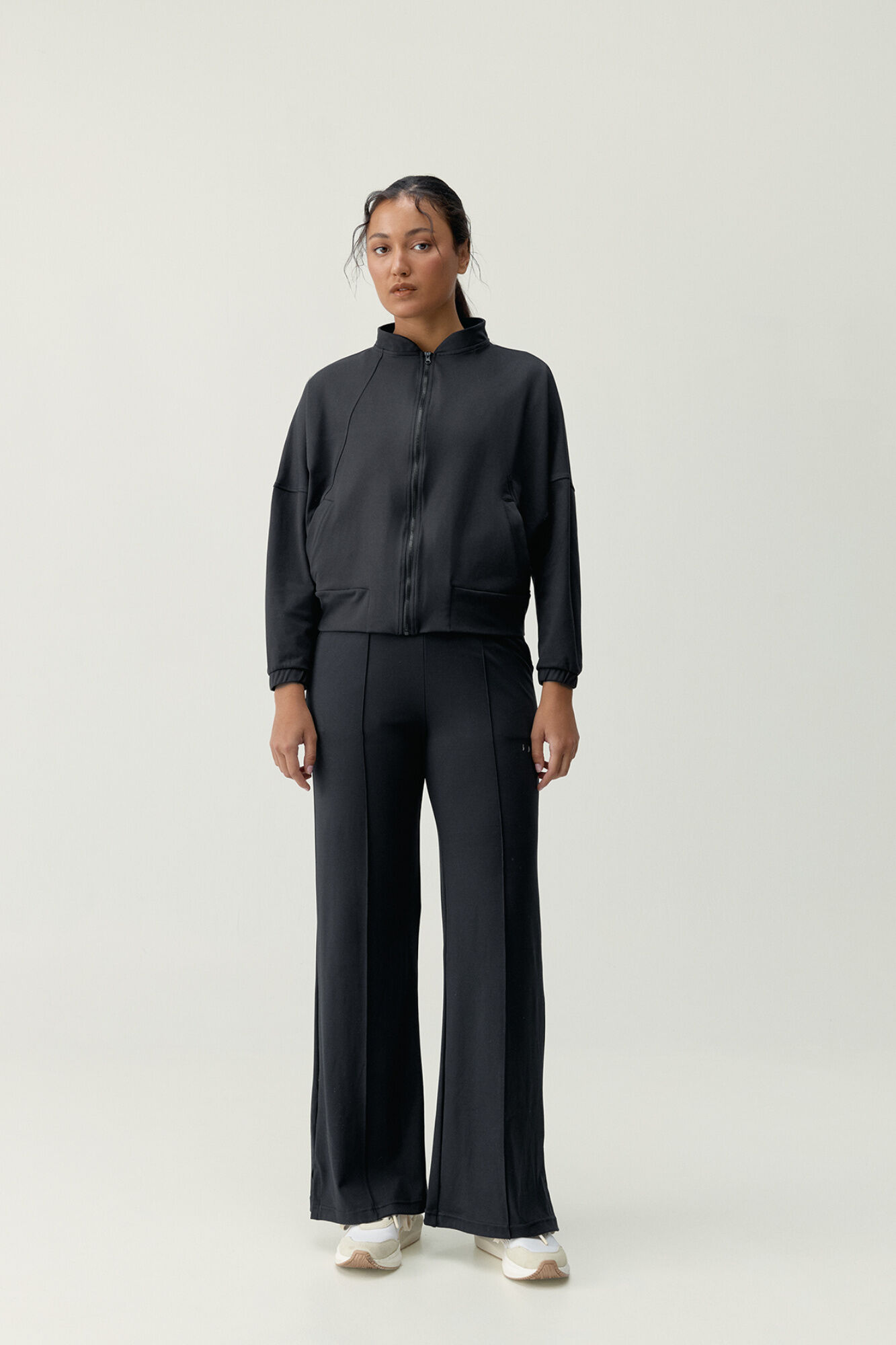 Born Living Yoga Schwarze Leila Sporthose