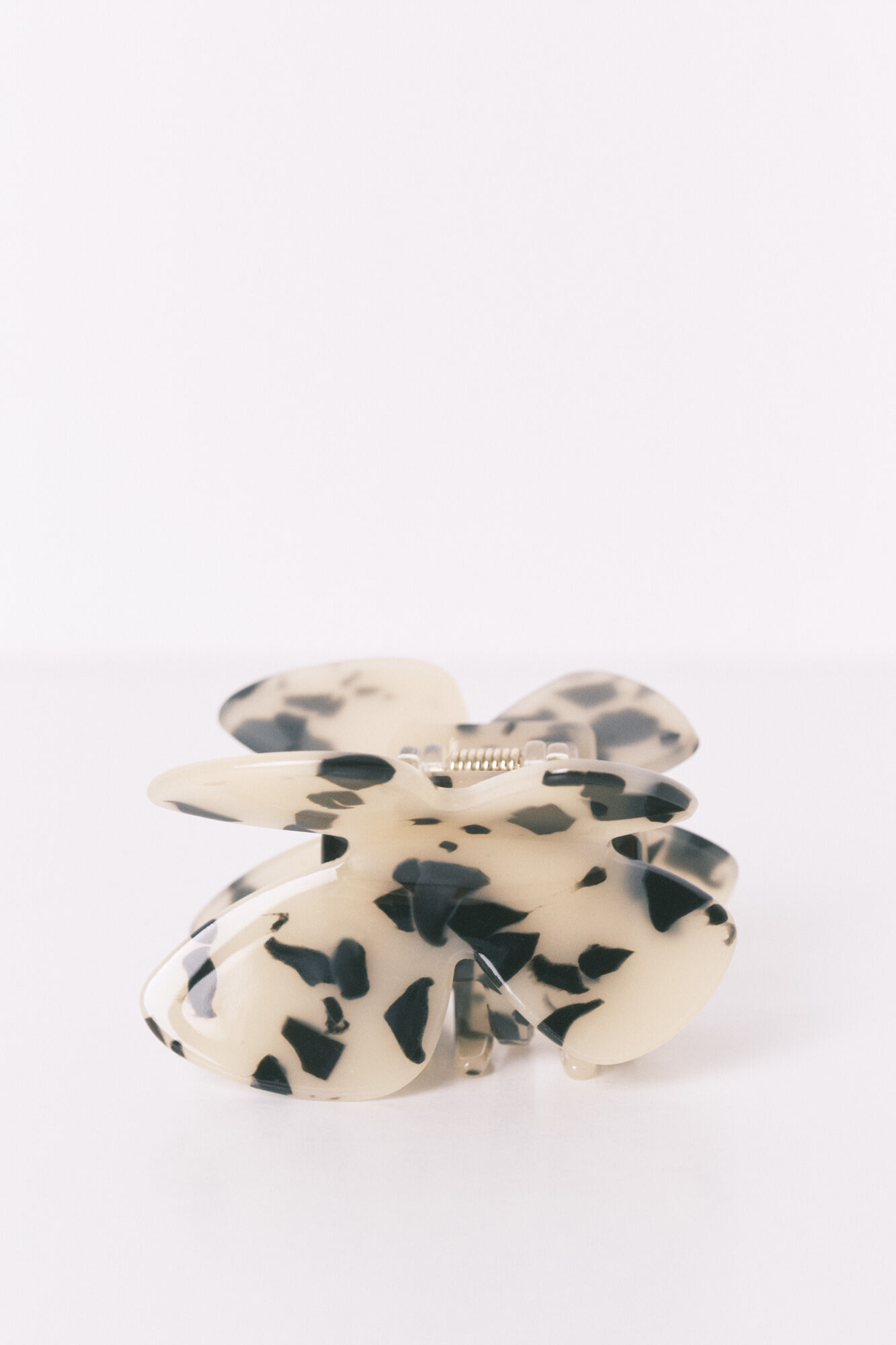 Women'secret Pink butterfly clip