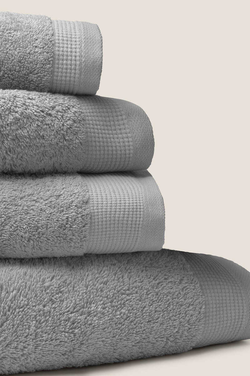 Womensecret Egyptian cotton bath towel gris