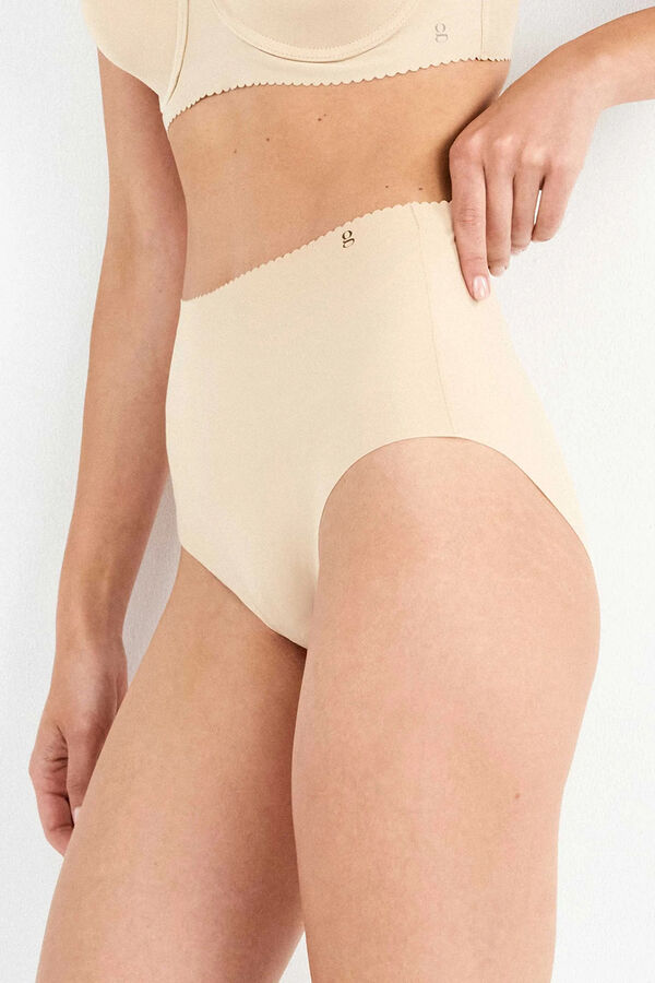 Gisela Cueca alta invis&iacute;vel em microfibra cru
