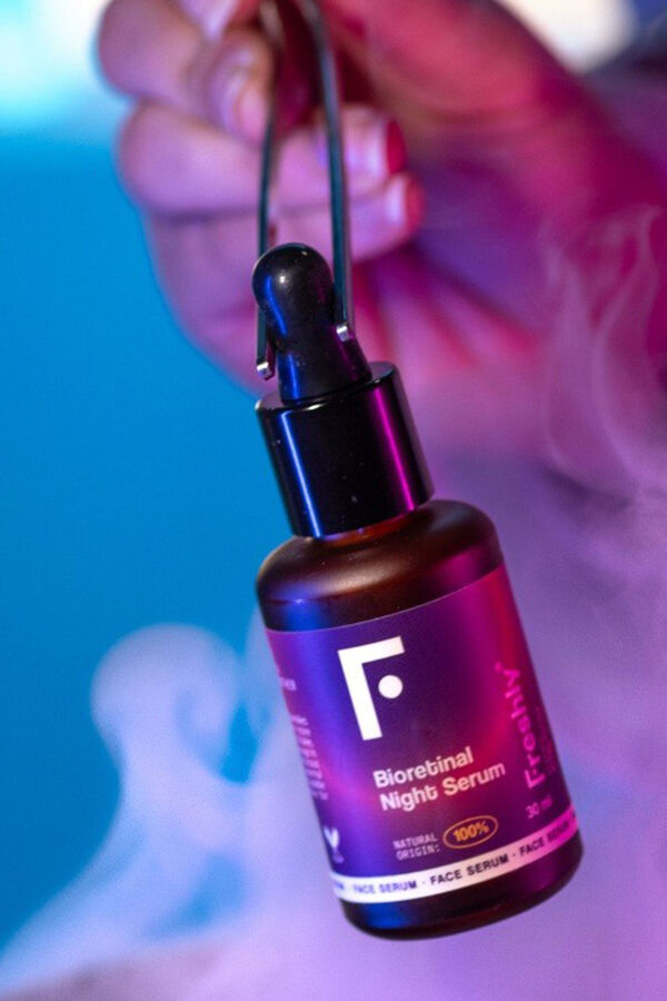 Freshly Cosmetics Retinal Serum 100% natural estampado