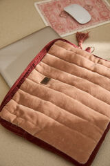 Calma House Osaka Earth-Tone Velvet Puffer Laptop Case red