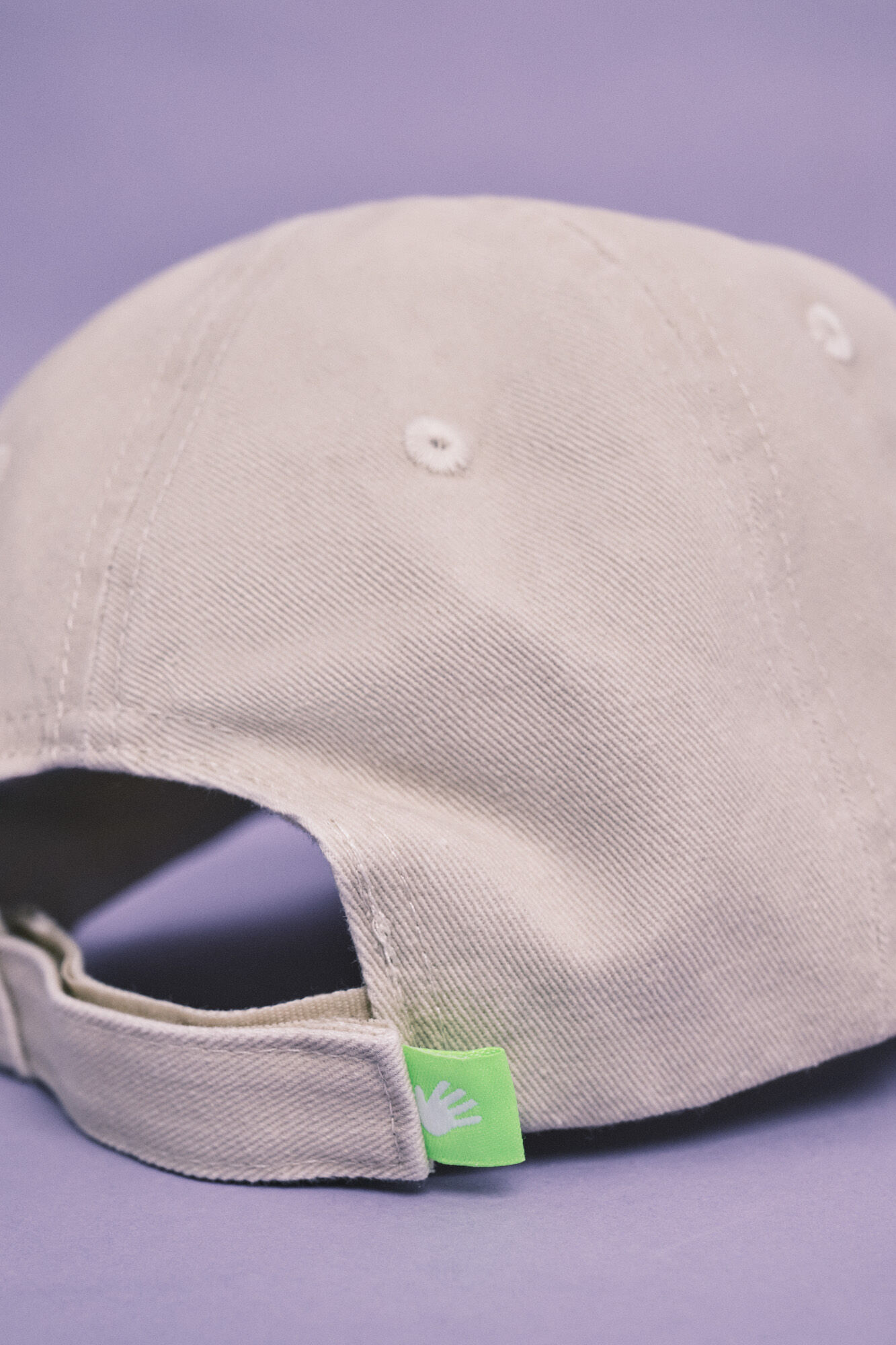 HI&BYE Beige Baumwoll-Cap mit gesticktem Logo