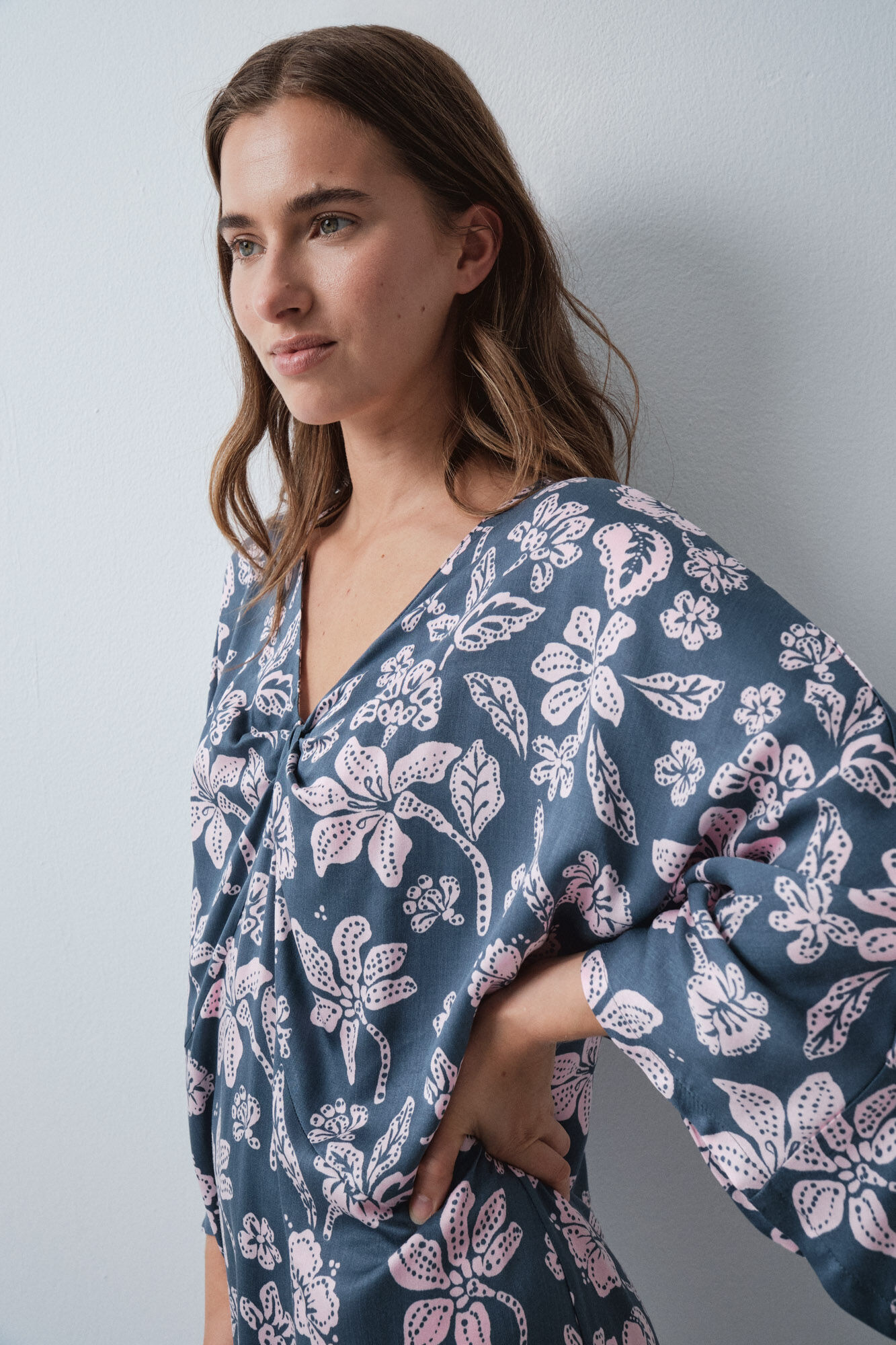 Women'secret Robe caftan en viscose &agrave; imprim&eacute; floral verte