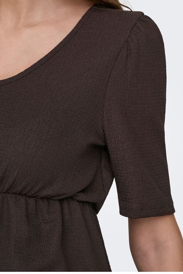 Only Maternity Top de manga corta maternity marr&oacute;n